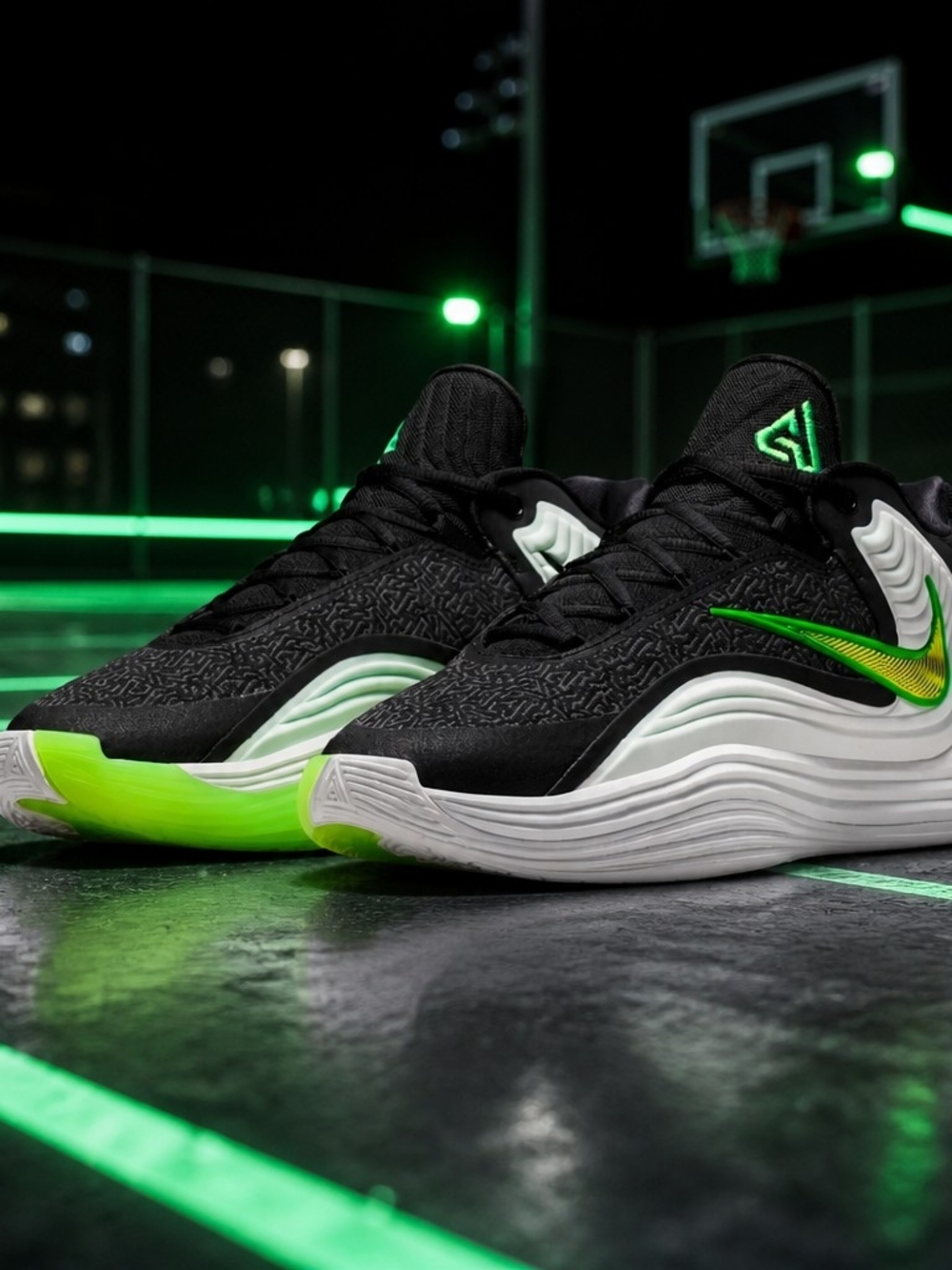 Nike Men's Black, White & Neon Green Athletic Basketball Shoes
